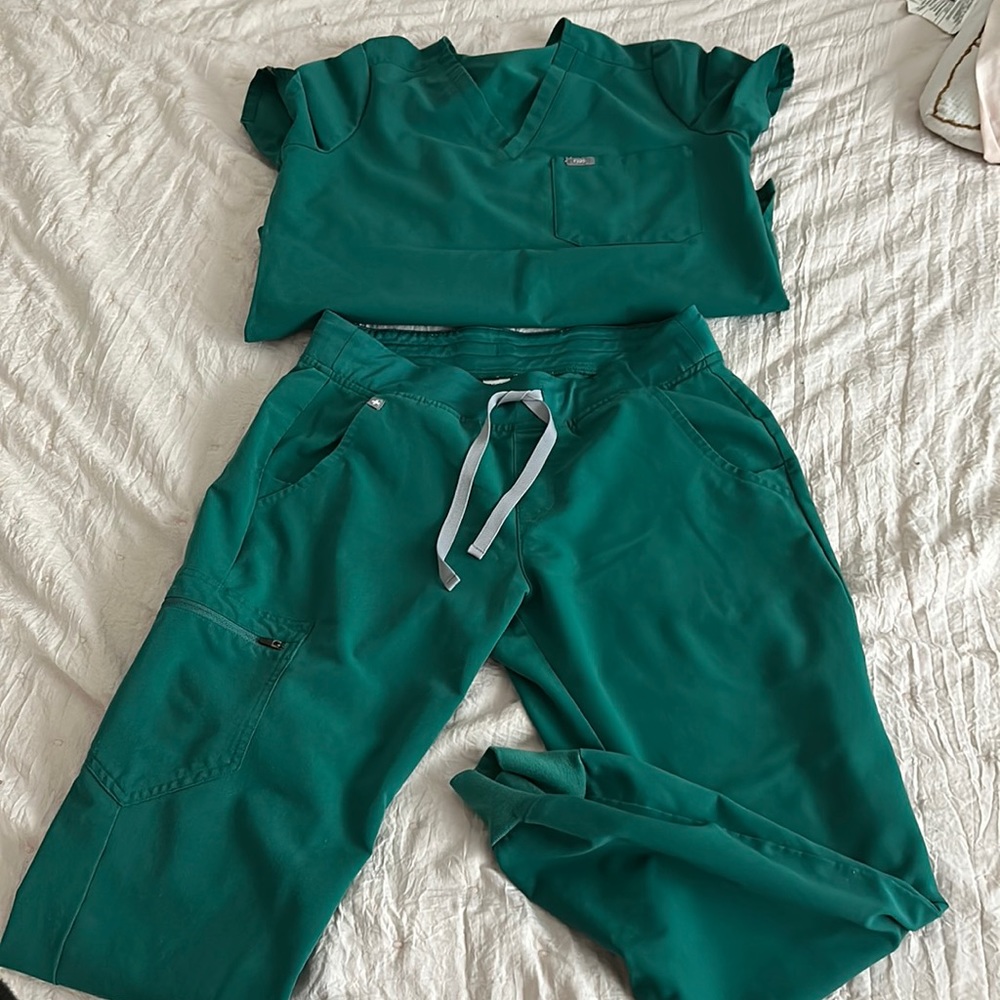 Figs Scrubs